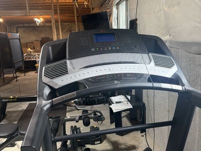 Icon Fitness 800 Treadmill