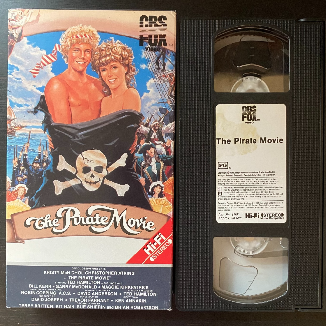 The Pirate Movie 1982 VHS, Good Condition
