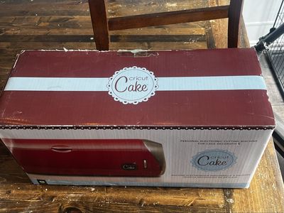 Circut Cake Decoration maker