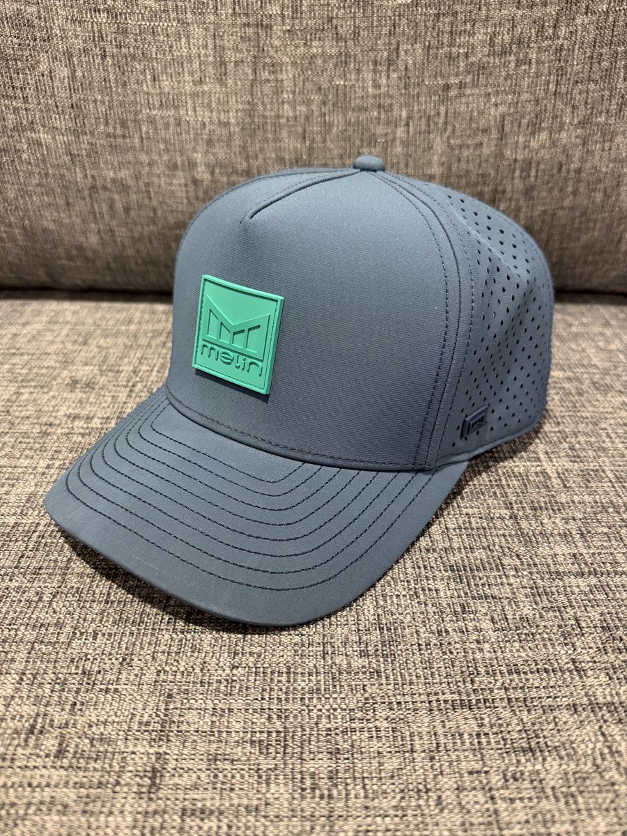 Melin Men's Odysea Stacked Hydro Hat Deep Sea - Classic Size (Large)
