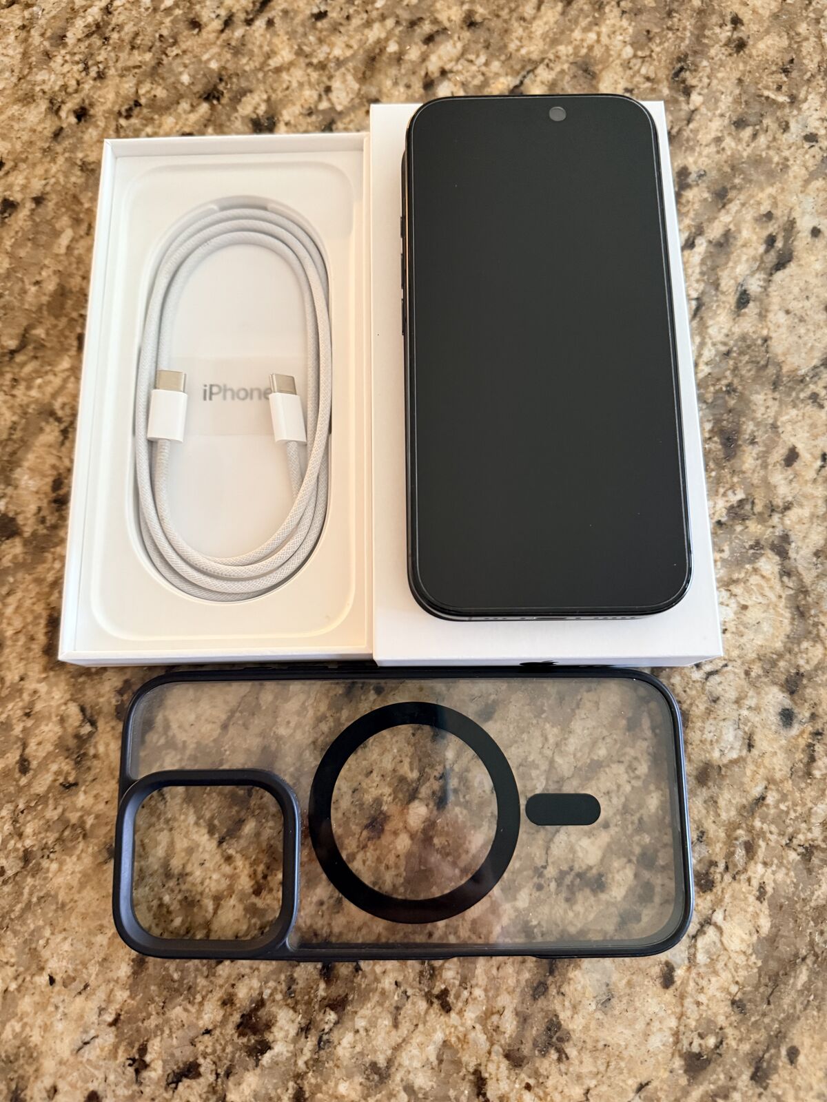 iPhone 16 pro 256 gb black titanium unlocked with magnetic phone case