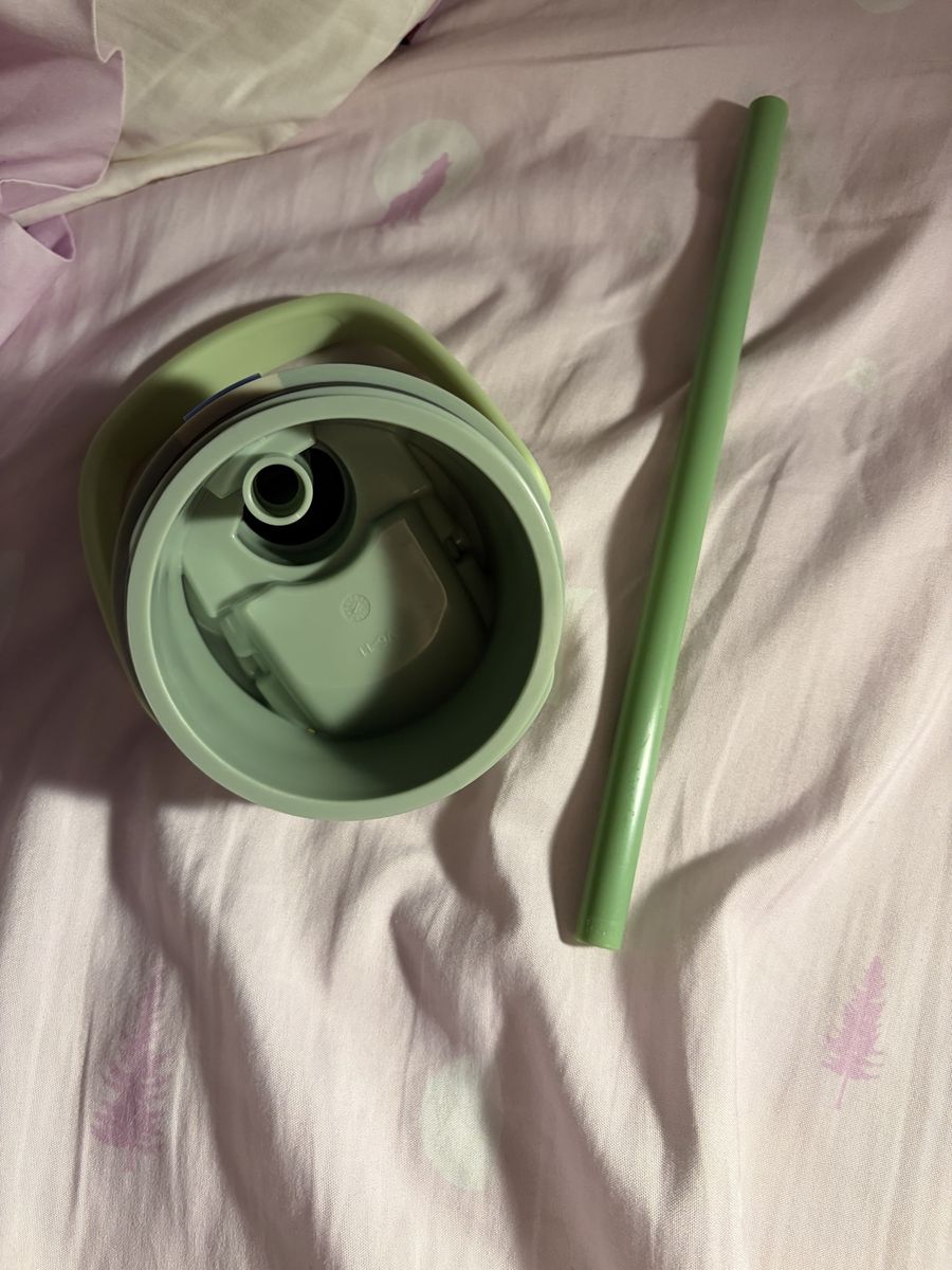 Main image 6