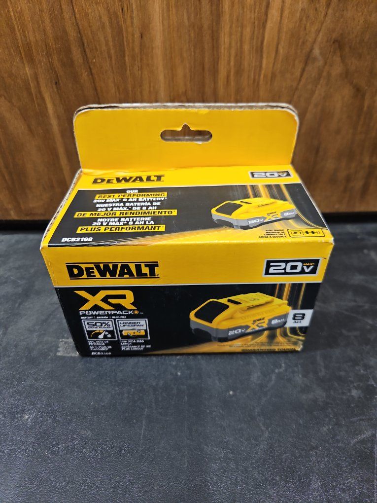 Dewalt 8ah power stack battery. New in box