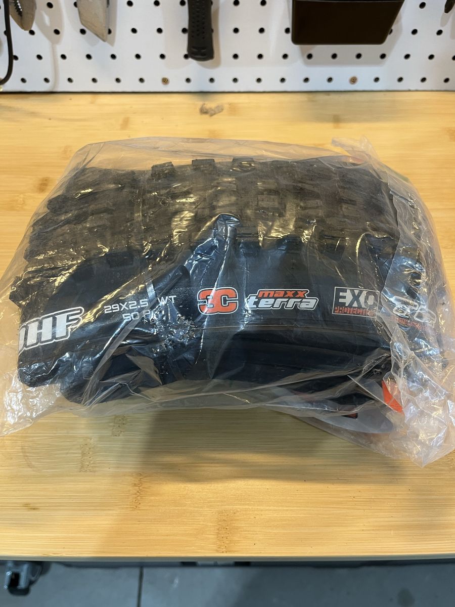 Maxxis Minion DHF 29x2.50 WT