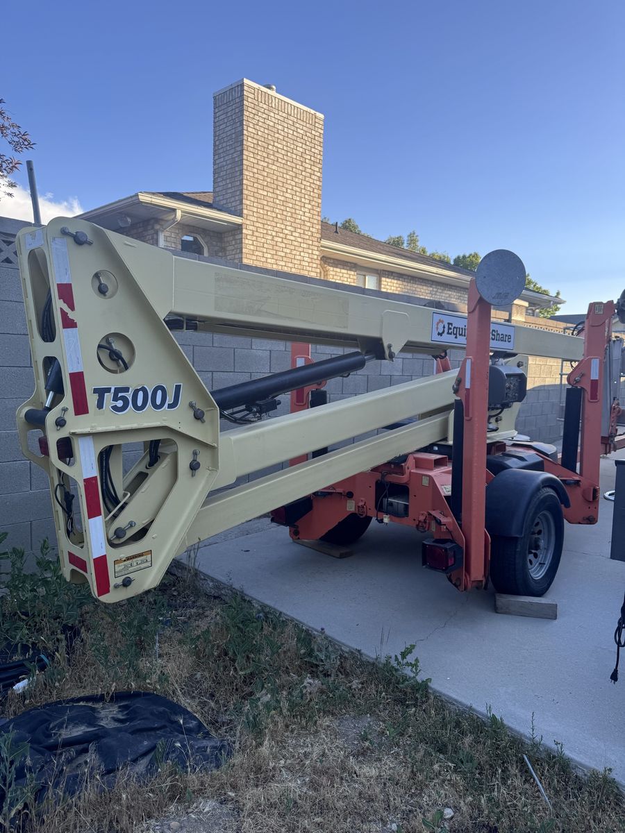 Boom lift