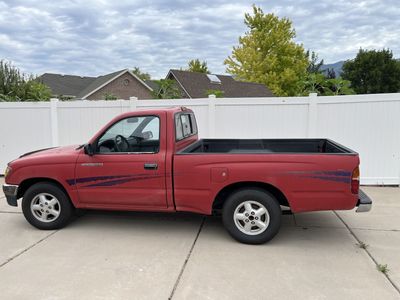1995 Toyota Tacoma Base