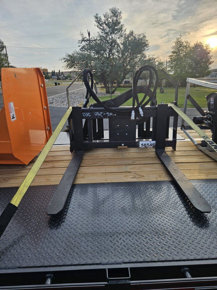 Arteer RPT-42L Rotating Hydraulic Pallet Forks 3000 lbs Capacity
