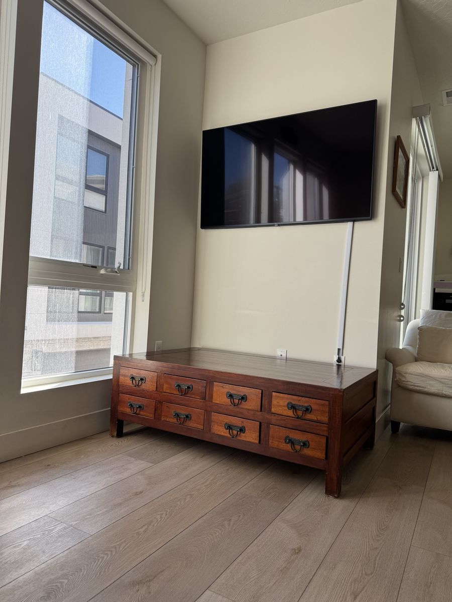 Nice Coffee Table With Storage