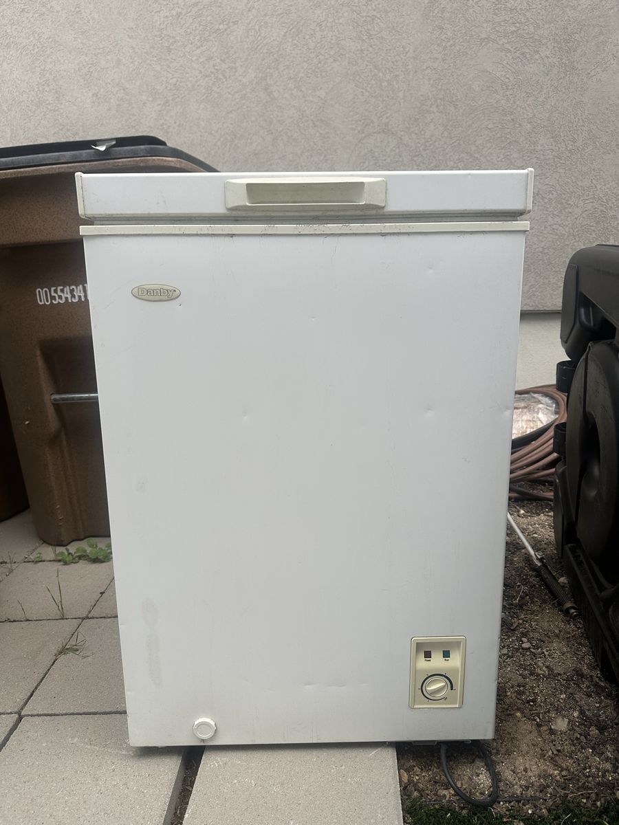 Danby Chest Freezer White Model