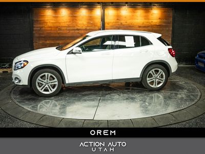 2020 MERCEDES-BENZ GLACLASS GLA 250 4MATIC