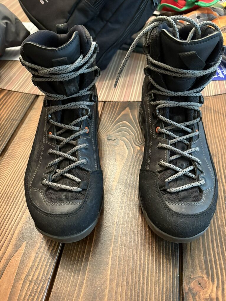 Crispi Altitude hunting Boot Mens 6 Womens 7