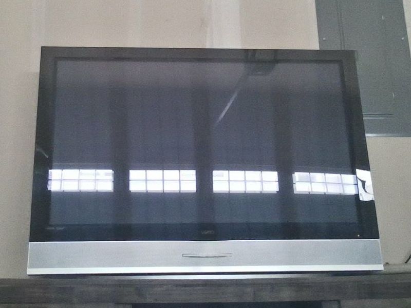 Main image 1