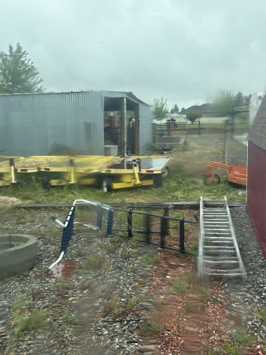 2 pull behind wagons