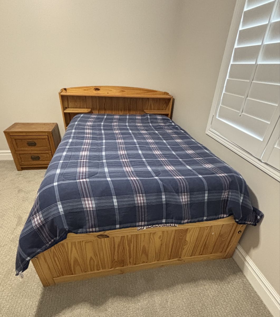 Full-size bedroom set