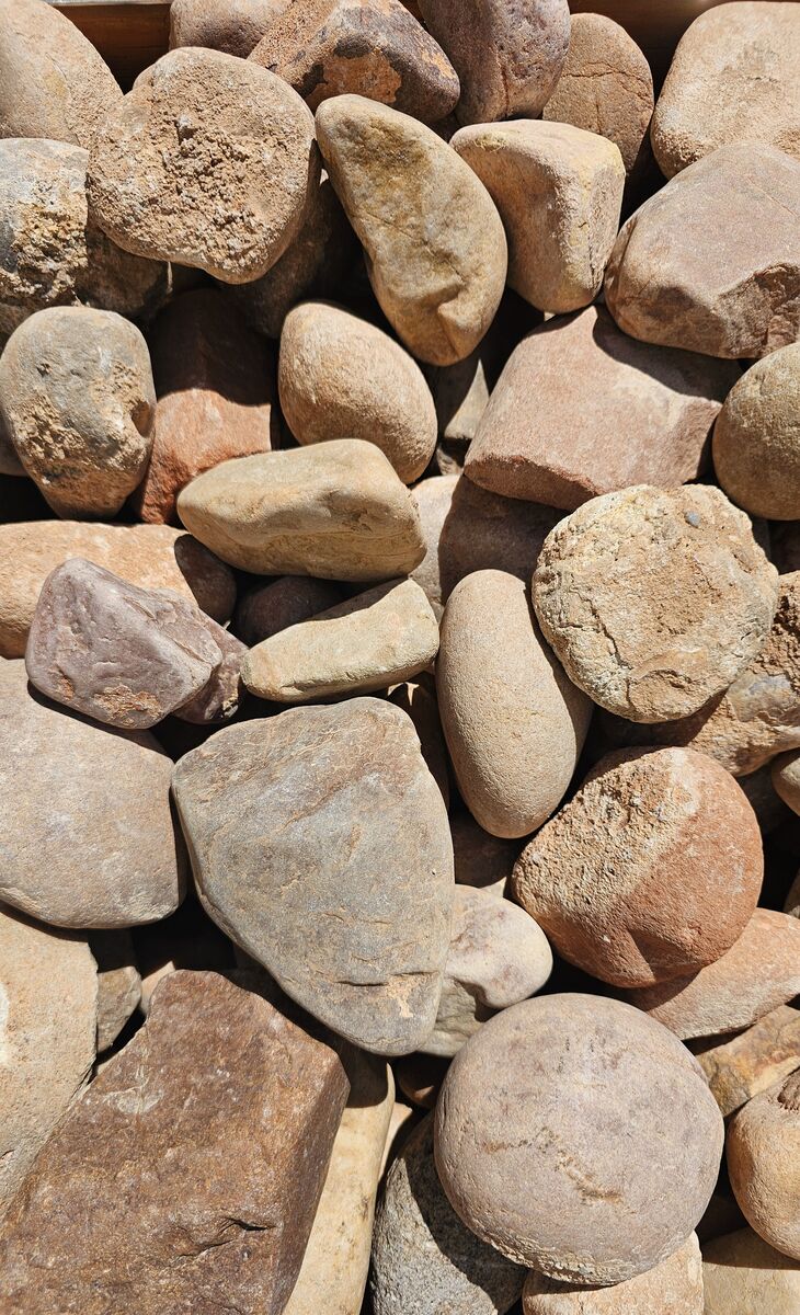 Decorative Rock River Cobble 2" to 4"