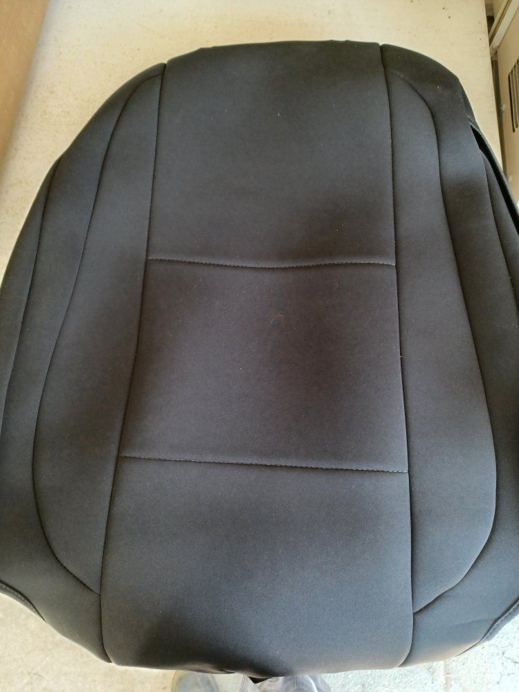 Black Universal Car Seat Cover - Easy Installation