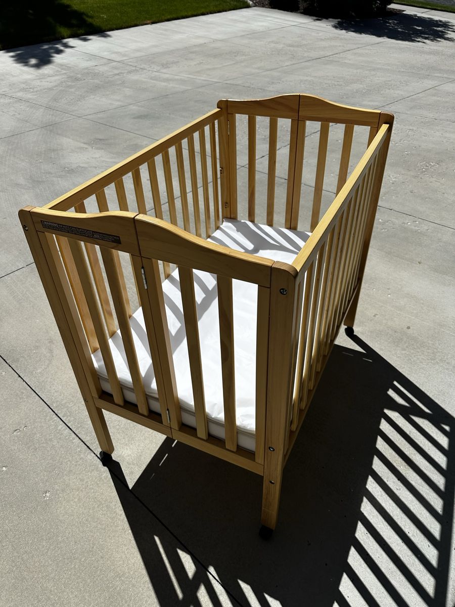 Main image 4
