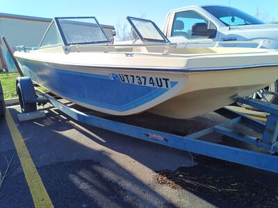 Boat Trailer (with "boat")