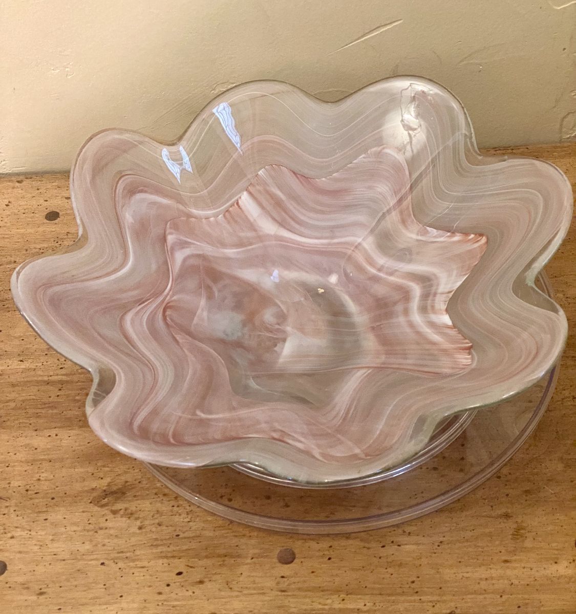 Vintage San Miquel Vidrios Unique Swirled Art Glass Fluted Bowl, Pink & White, Decorative Centerpiece Dish