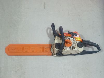 STIHL MS 170 Gas Chainsaw with Bar Guard Sheath