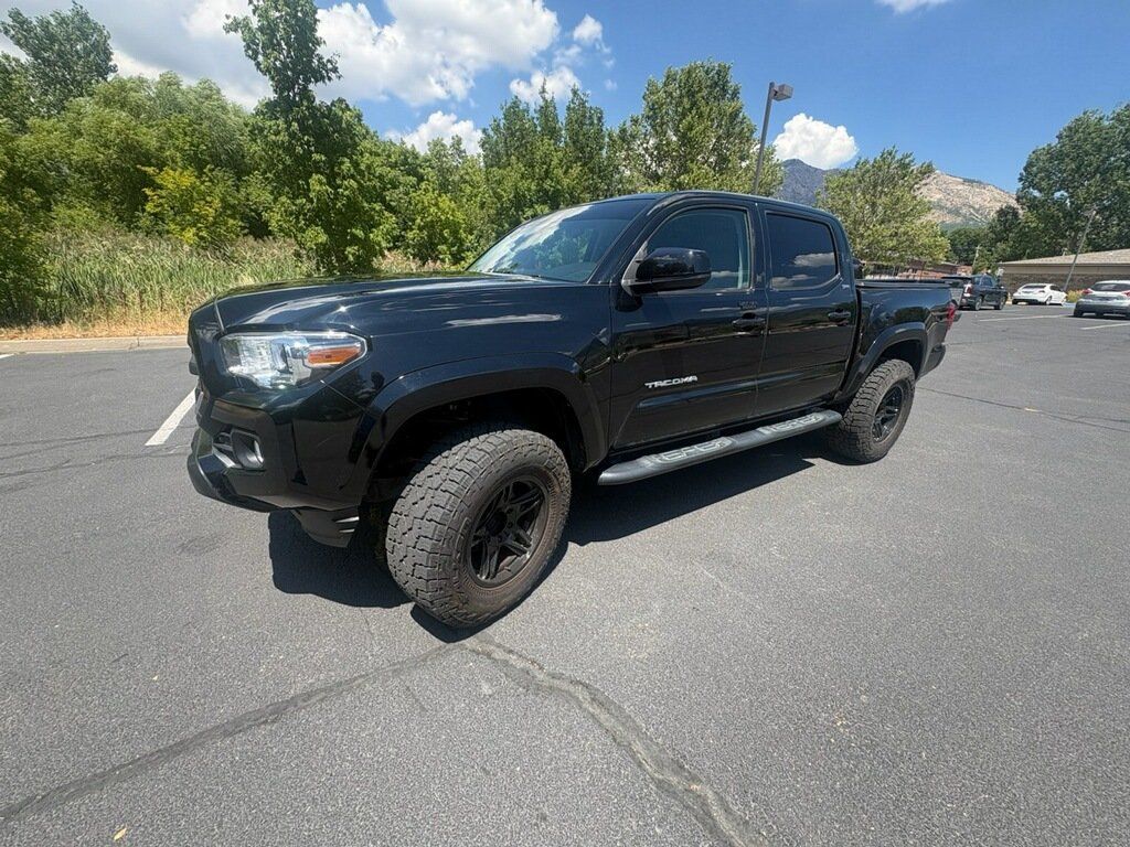 2016 Toyota Tacoma SR5