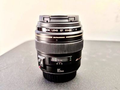 Canon lenses: works great, no issues, EF mount.