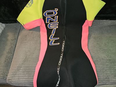 O'Neill Reactor Spring Wetsuit Women's Size M Shorty 2mm Pink Yellow Black Neoprene