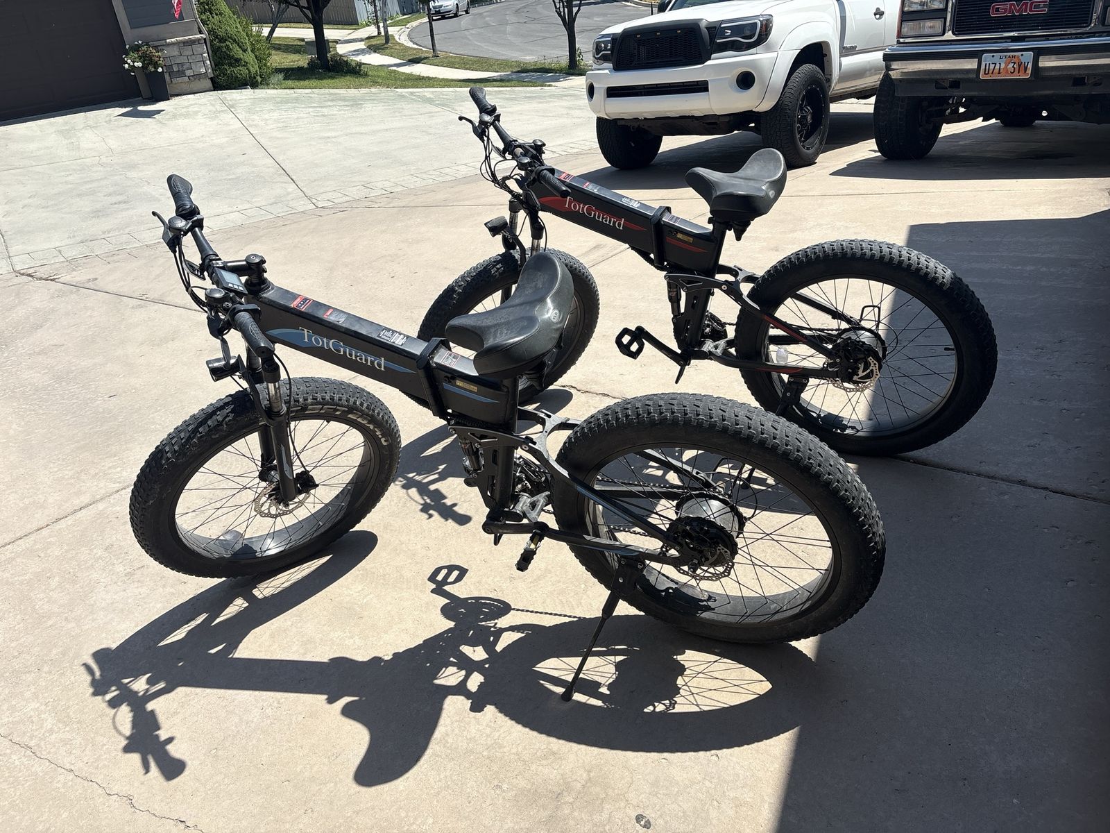 Pair of TotGuard Folding Electric Fat Tire Mountain Bikes (26 x 4.0)