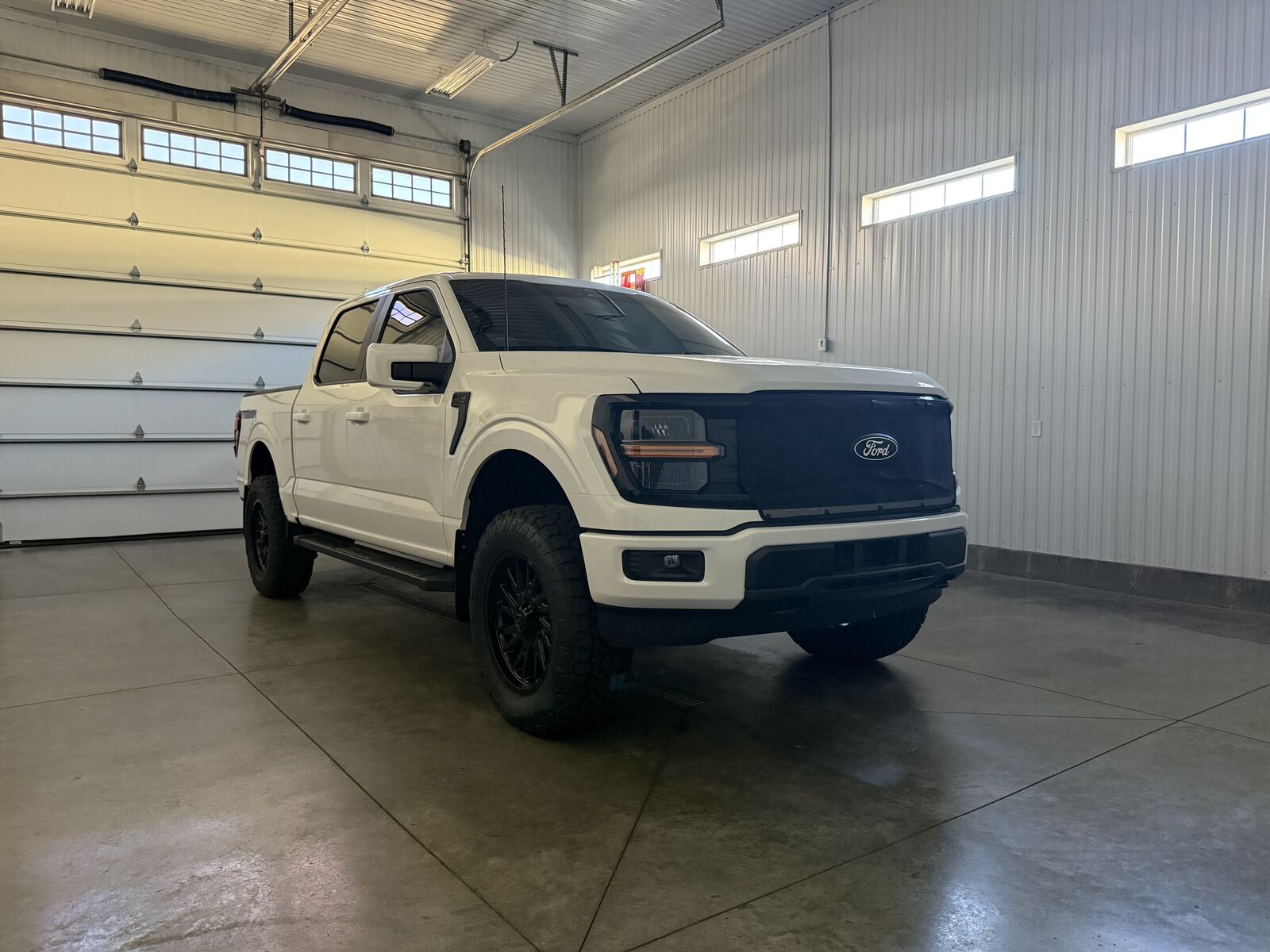 2025 FORD F150 STX
