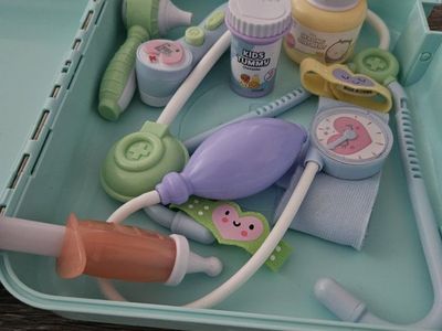 Toy Dr. Play Set