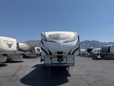 Used 2014 Dutchmen RV Dutchmen DENALI 286REX