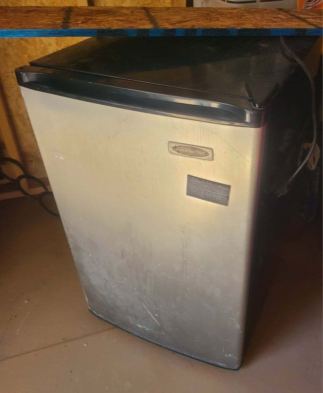 Main image 2