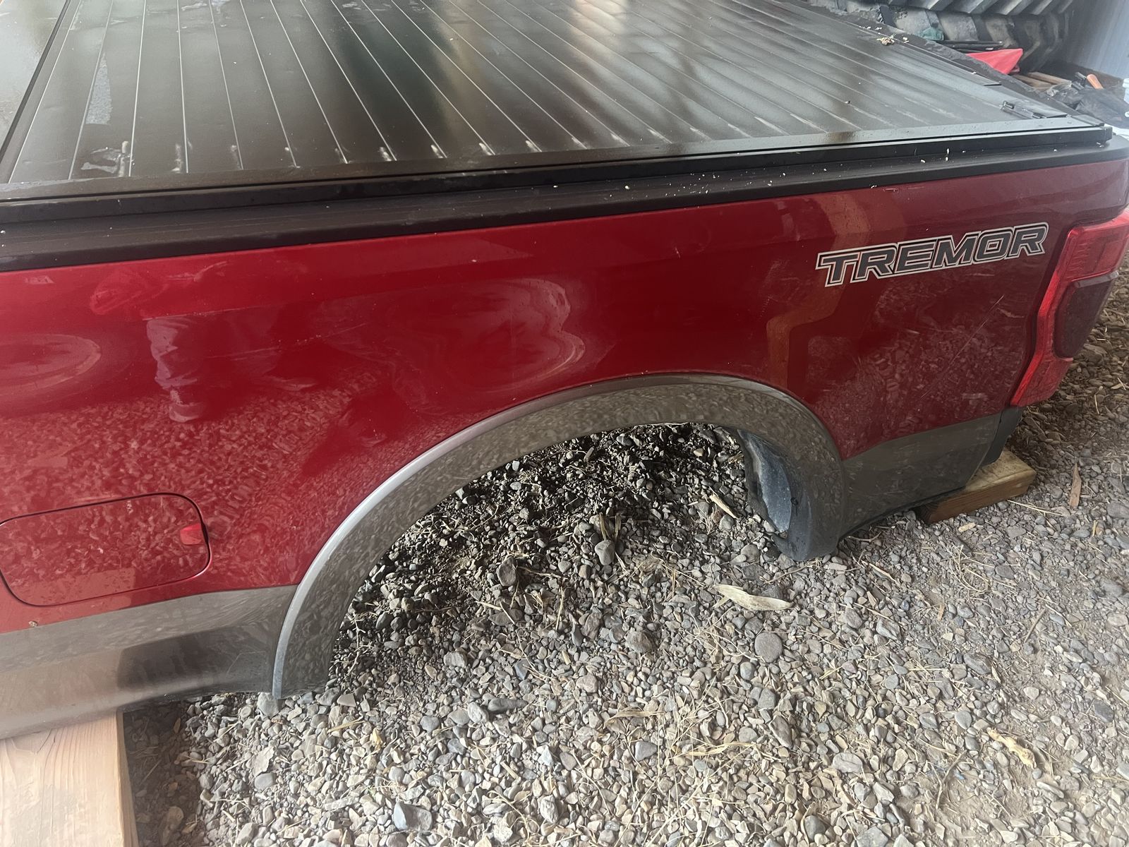 2022   350 Ford King Ranch Tremor Bed