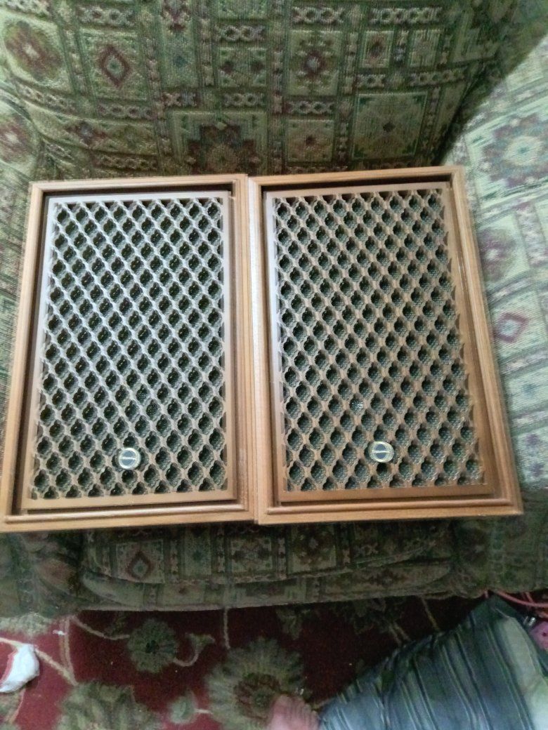 Vintage Sansui SP30 Speakers Really Nice!