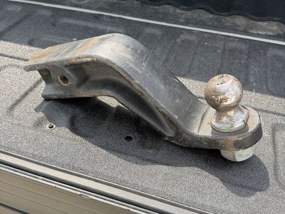 CURT 3” Receiver Heavy-Duty Hitch Ball Mount