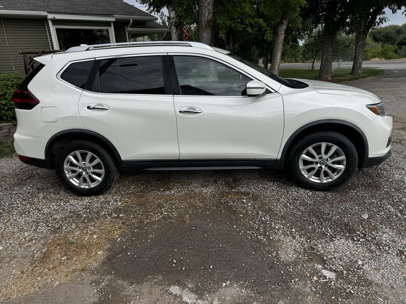 2018 Nissan Rogue 