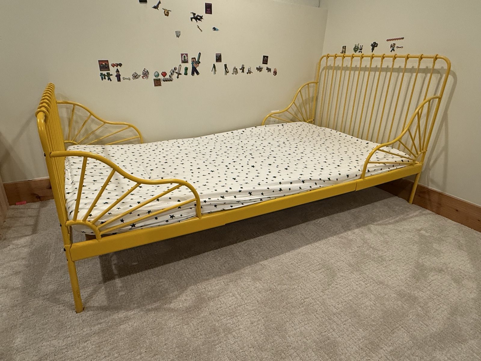 Kids bed from Toddler up!  Grows with them!