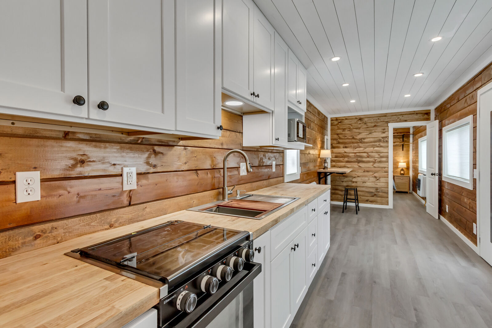 Semi Trailer Tiny Home 53'