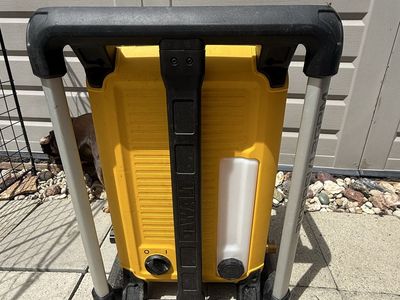 DeWalt 2100 PSI 1.2 GPM Electric Cold Water Pressure Washer - Compact & Portable - needs minor repair
