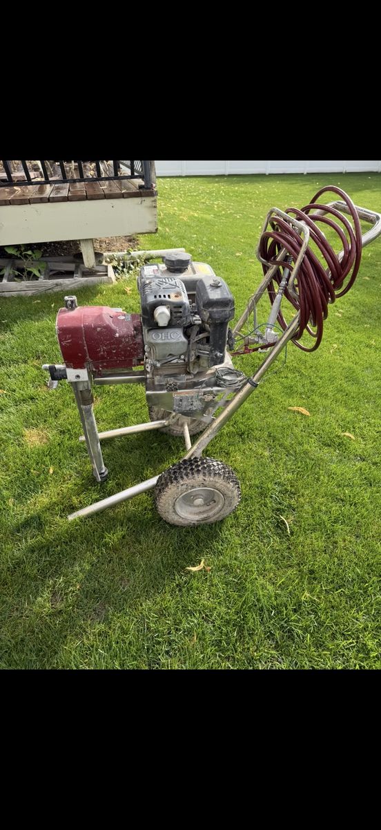 $750 Titan advantage gas airless paint sprayer