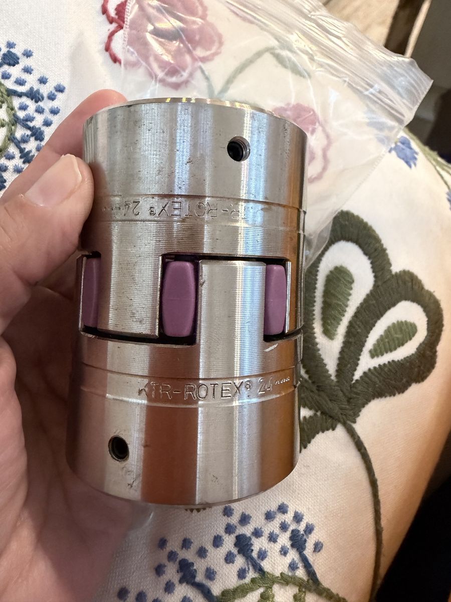 KTR ROTEX 24 Flexible Jaw Shaft Coupling with Elastomer Spider Insert