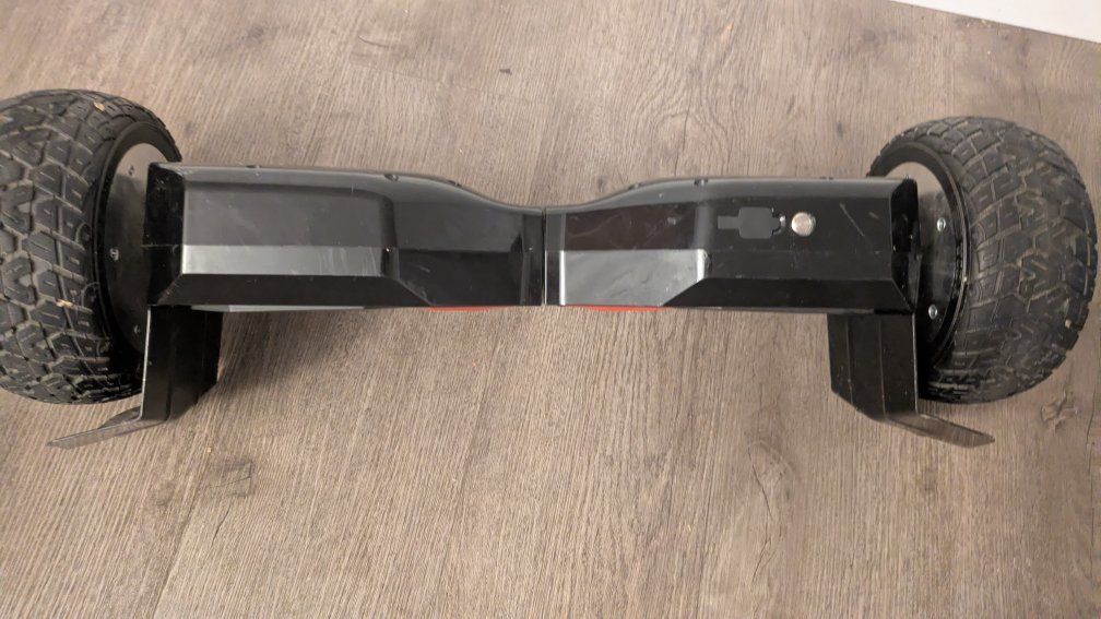 Main image 8