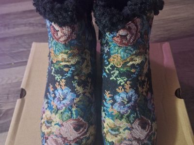 Muk luks boots