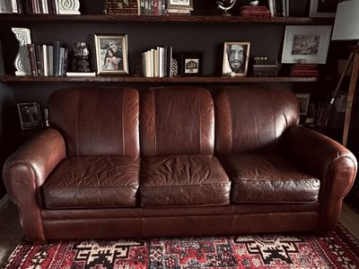 Handsome genuine leather sofa | Rich Cognac Patina