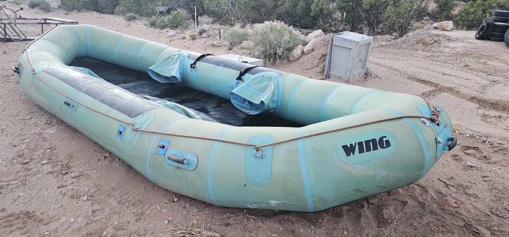Whitewater raft