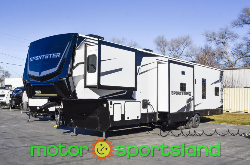 2025 Kzrv Sportster 3915X Toy Hauler Garage