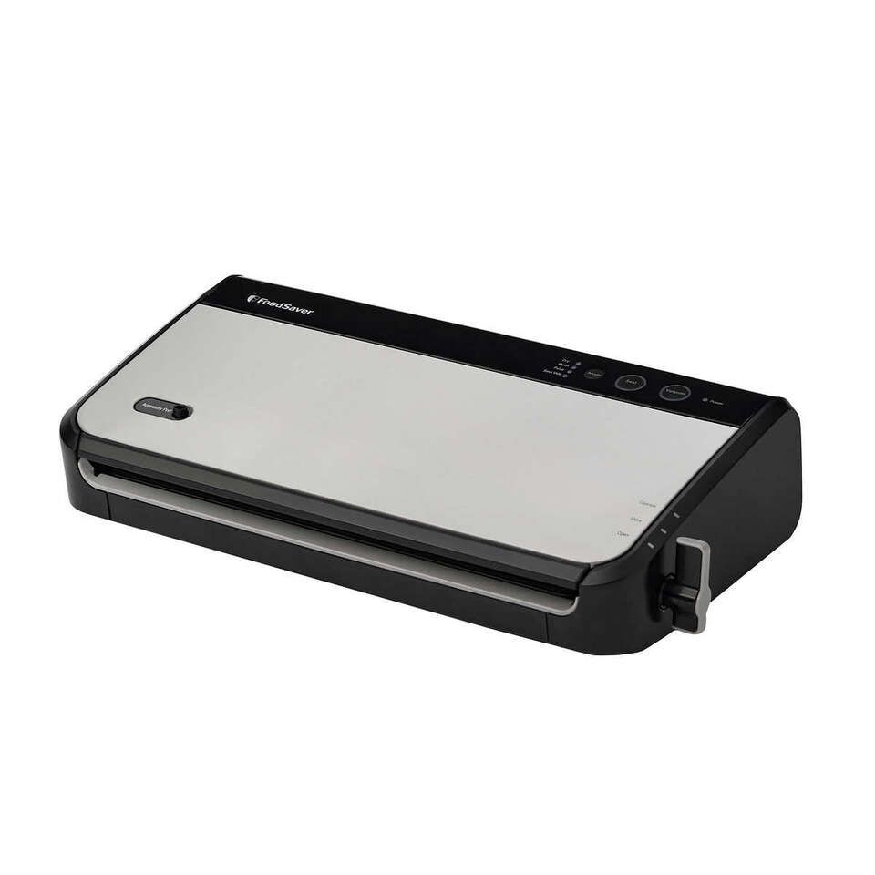 FoodSaver FM2900 Vacuum Sealer with 4 Vacuum Settings and Cutter Bar 3248298 #84692