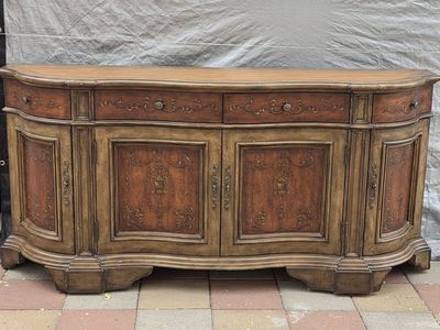 Hooker Furniture Seven Seas Collection Sideboard