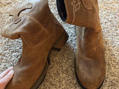 Rocky Cowboy Boots NWOB W9