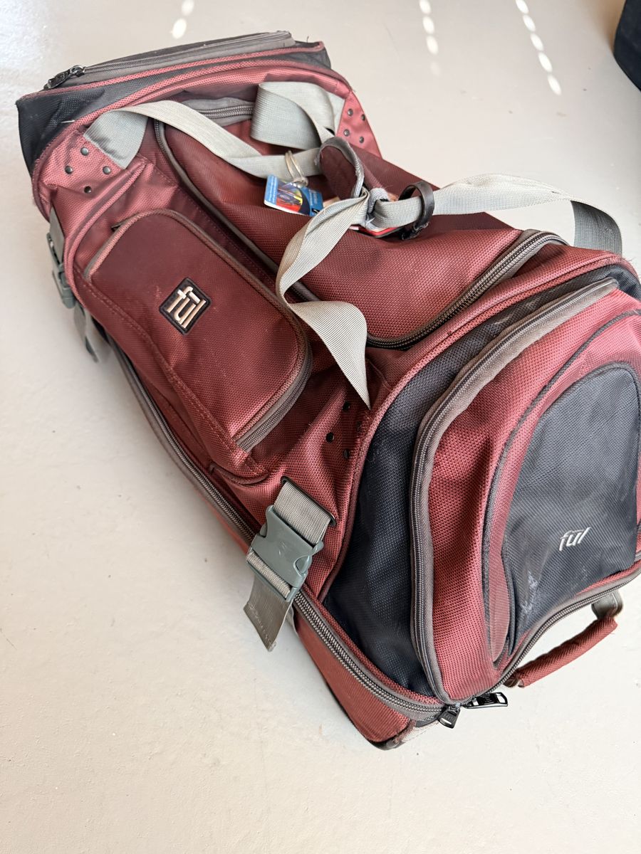 FÜL Workhorse 30 Inch Split- level Rolling Duffel Bag with Retractable Handle